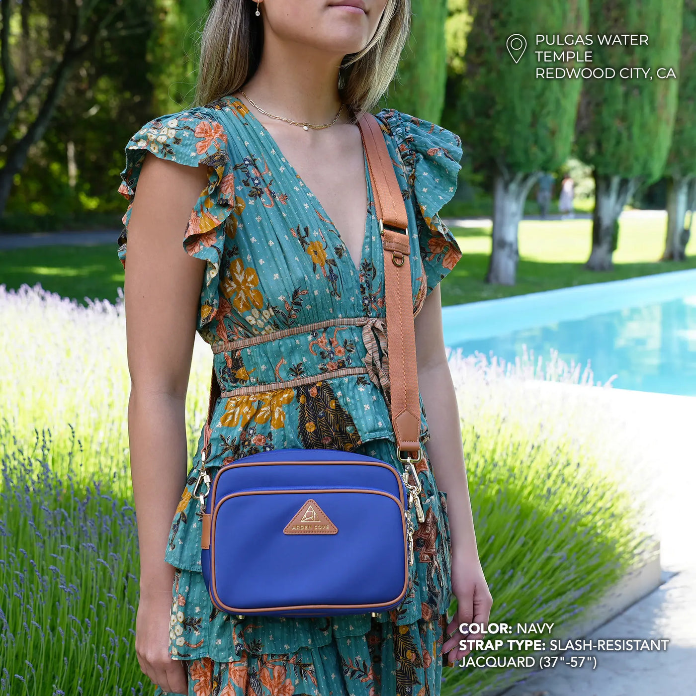 Crissy Full Crossbody with Locking Clasps Strap